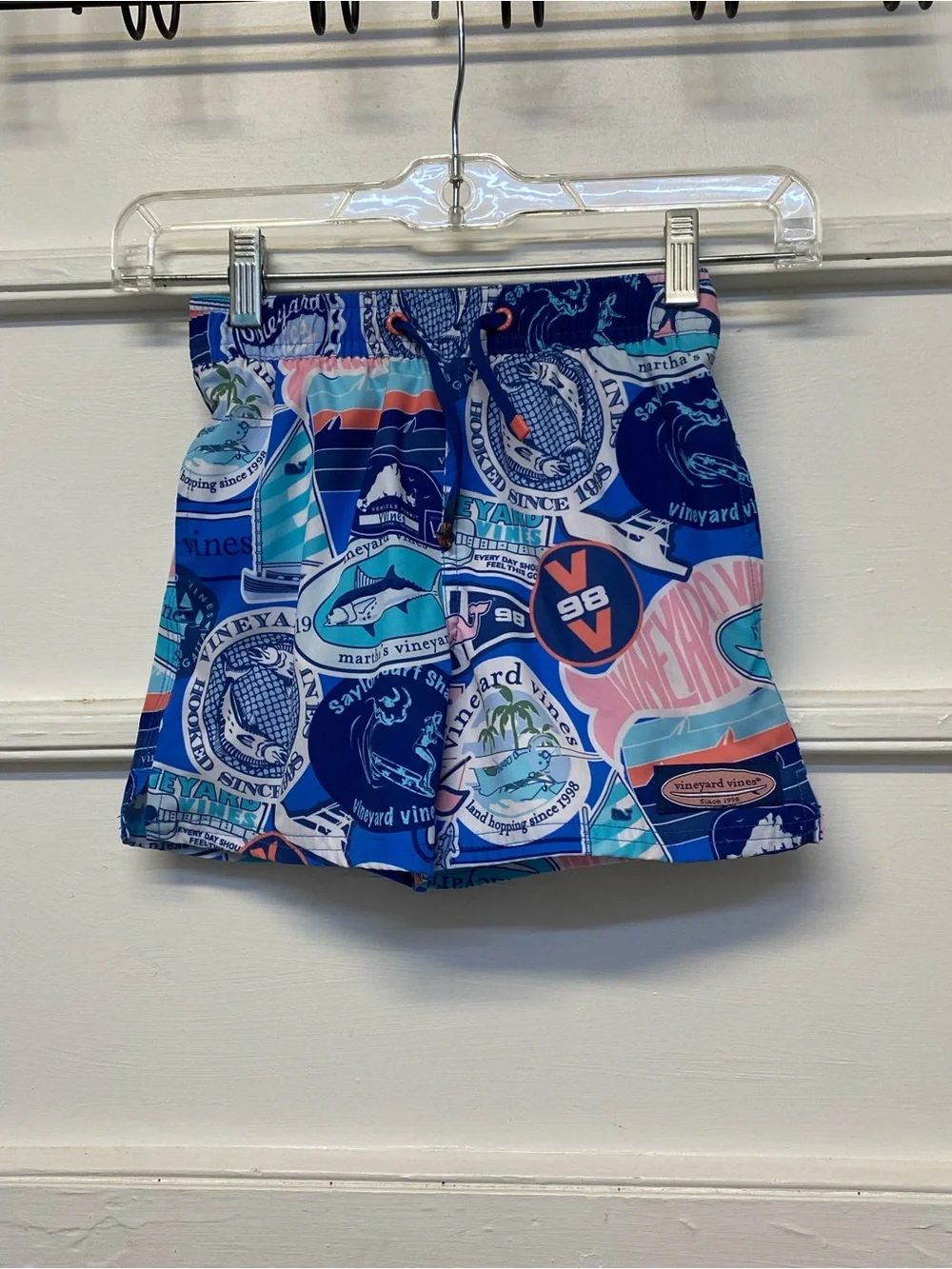 Boys swim shorts bundle of 2 size 6 chubbies and vineyards vines